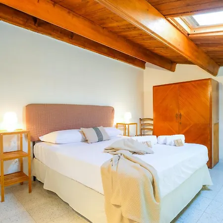 Catalan Loft Retreat Apartment