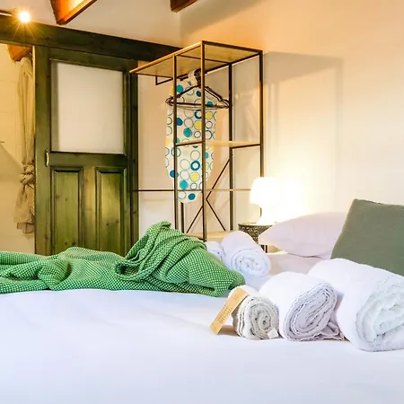 דירה Catalan Loft Retreat *